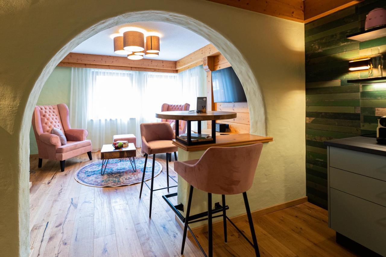 로이테 Lechlife Travelhouse 아파트 호텔 외부 사진